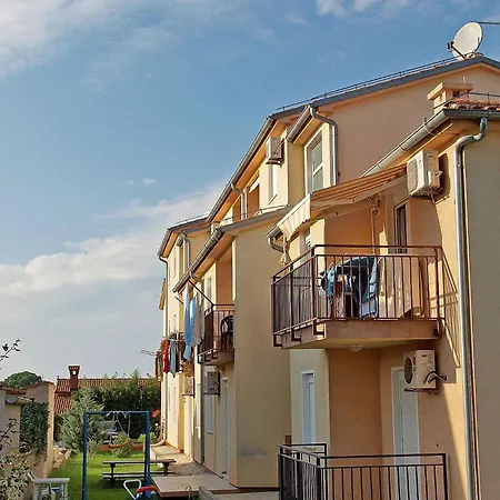 With A - C In Stinjan-istrien 44718 Apartman Stinjan